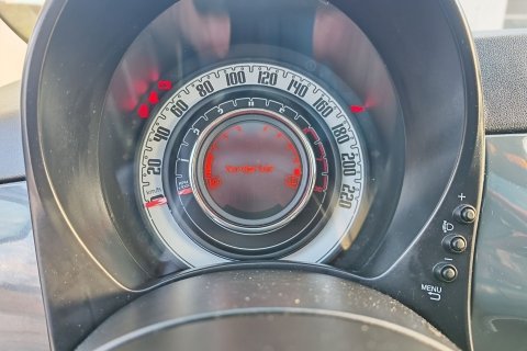 Fiat 500 0.9 8V TwinAir Lounge 63kW E6D Klima-Alu-M+S-PDC