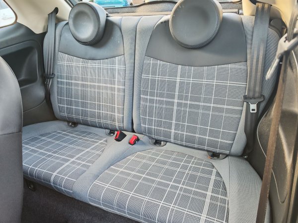 Fiat 500 0.9 8V TwinAir Lounge 63kW E6D Klima-Alu-M+S-PDC